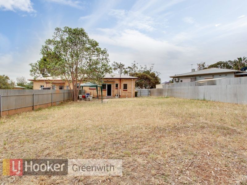 64 Halsey Road, Elizabeth East SA 5112