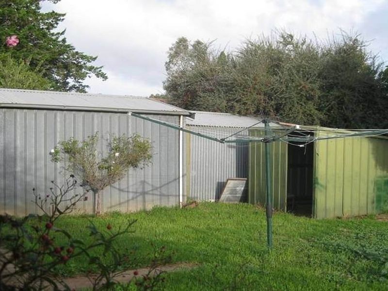 4 Wilson Street, Elizabeth Downs SA 5113