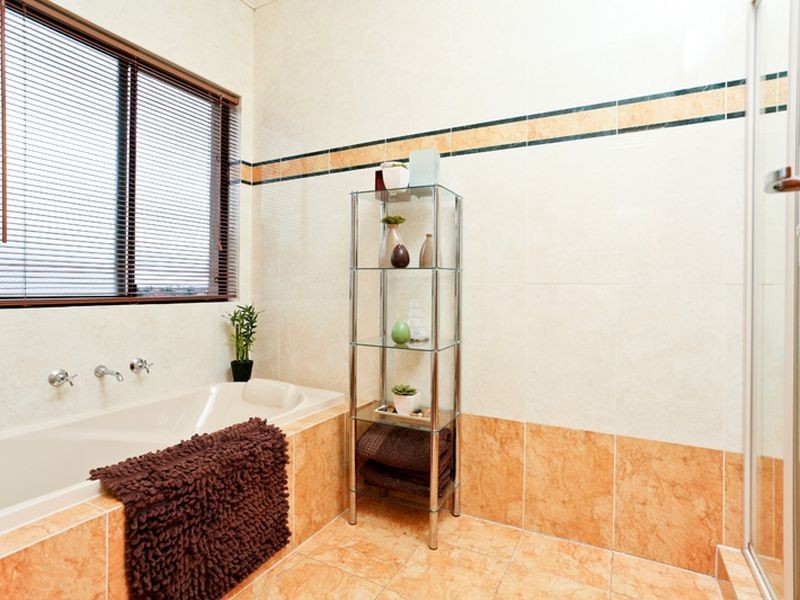 12 Beresina Place, Greenwith SA 5125