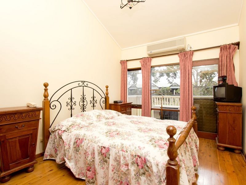 1 Appelbee Crescent, Norwood SA 5067