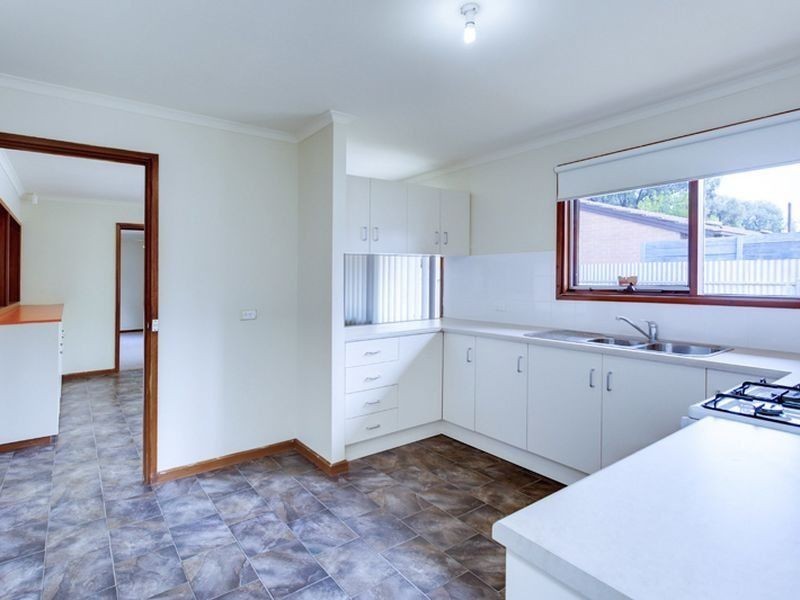 5 Heidi Court, Paralowie SA 5108