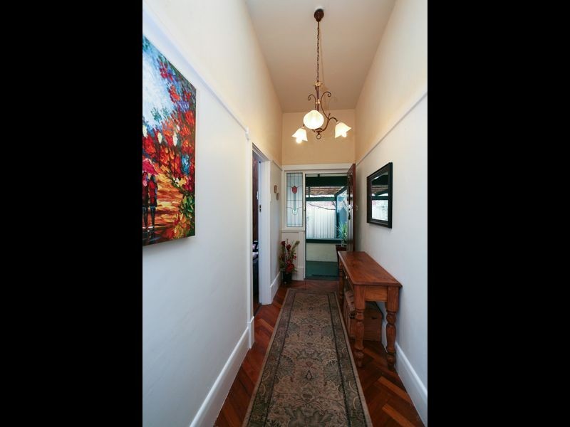 30 Gloucester Street, Largs Bay SA 5016