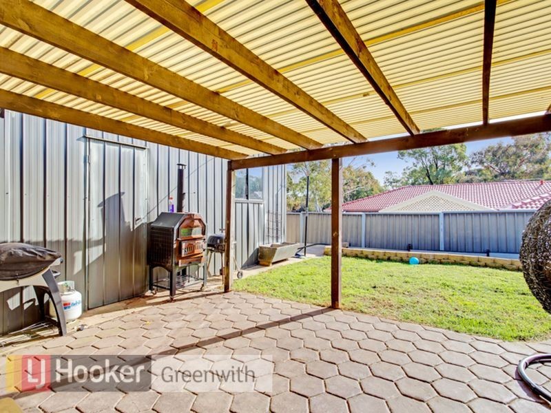 24 Possingham Avenue, Redwood Park SA 5097