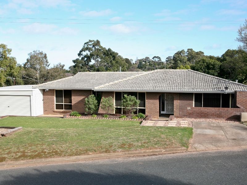 6 Kirrawee Drive, Redwood Park SA 5097