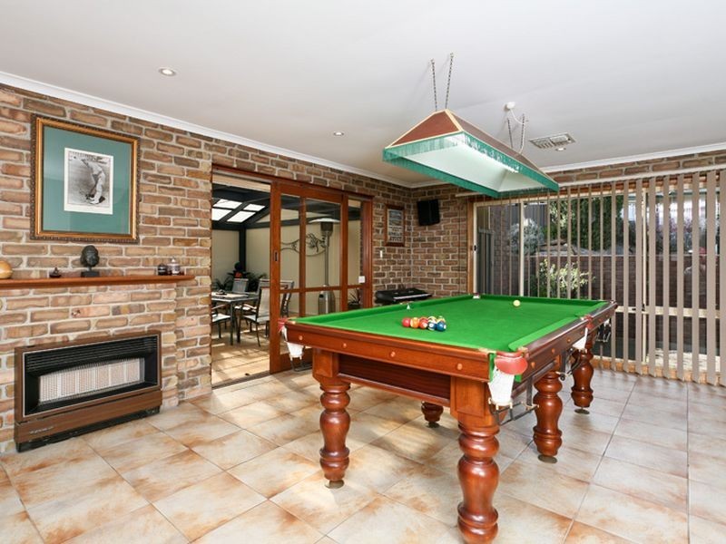 6 Kirrawee Drive, Redwood Park SA 5097