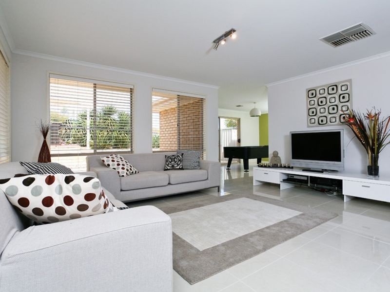 11 Glanville Crescent, Gulfview Heights SA 5096