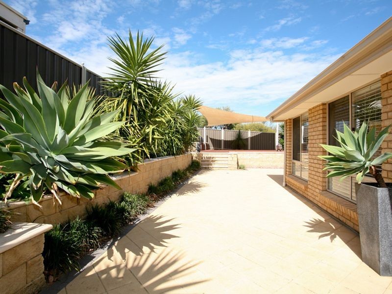 11 Glanville Crescent, Gulfview Heights SA 5096