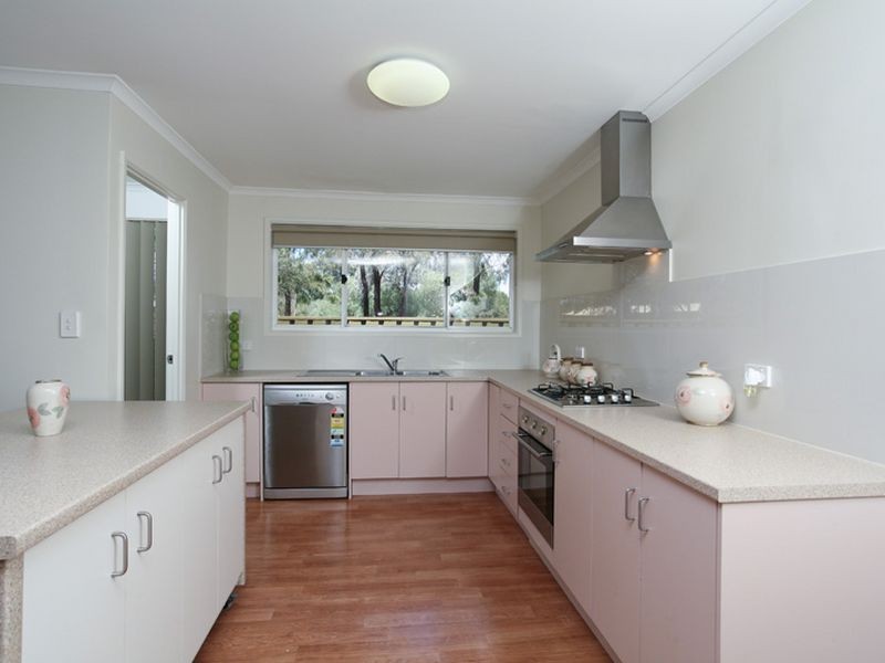 8 Harvest Court, Andrews Farm SA 5114