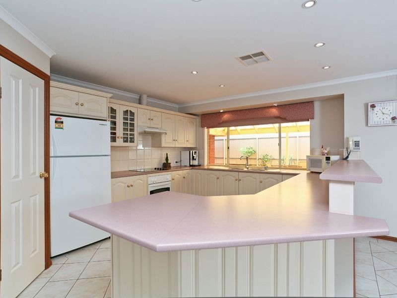 8 Garden Street, Blakeview SA 5114