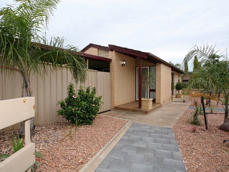 17 Andrew Avenue, Salisbury East SA 5109