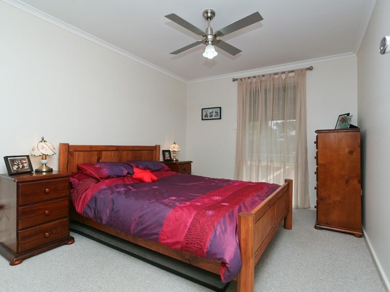 17 Andrew Avenue, Salisbury East SA 5109