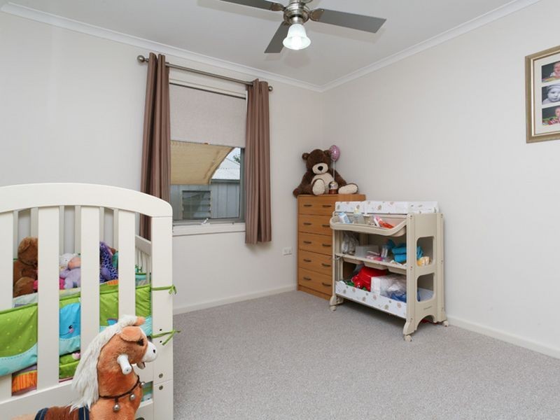 17 Andrew Avenue, Salisbury East SA 5109