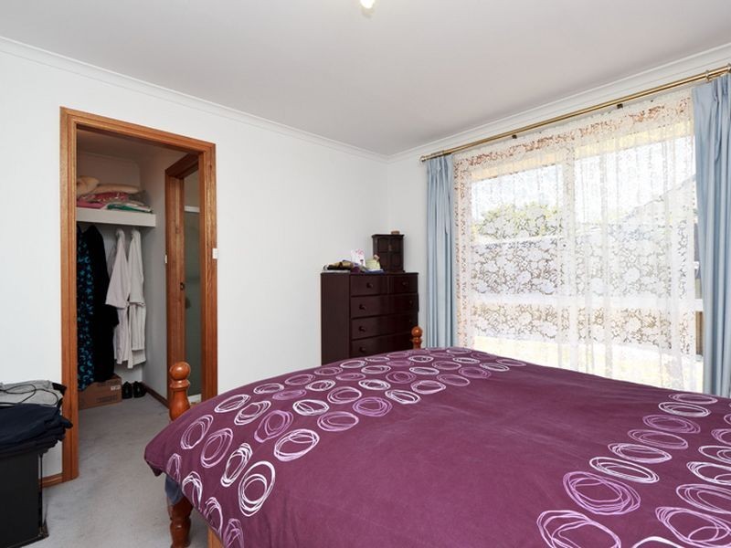 24 Anare Street, Greenwith SA 5125