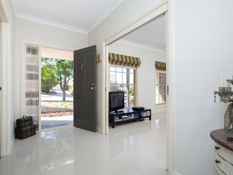 25 Tongariro Street, Greenwith SA 5125