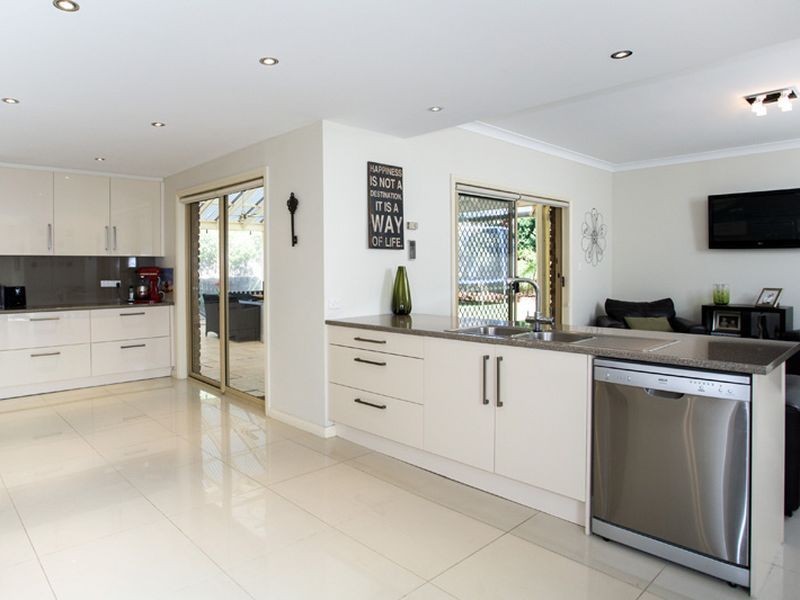 25 Tongariro Street, Greenwith SA 5125