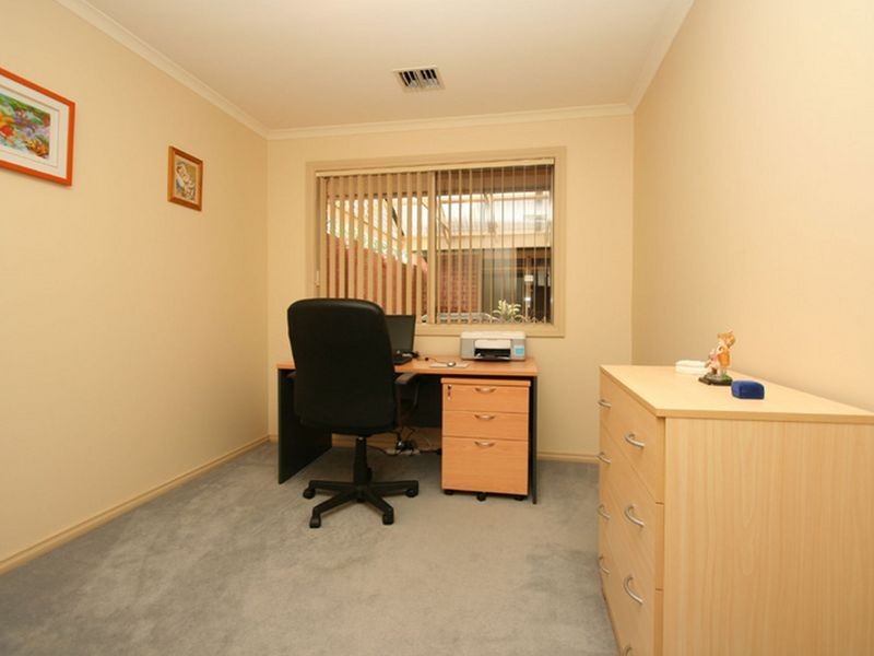 16 Driscoll Court, Greenwith SA 5125