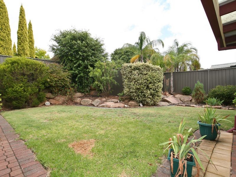 13 Taranaki Court, Greenwith SA 5125