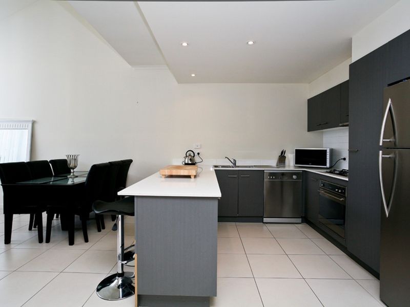 30c The Strand, Mawson Lakes SA 5095