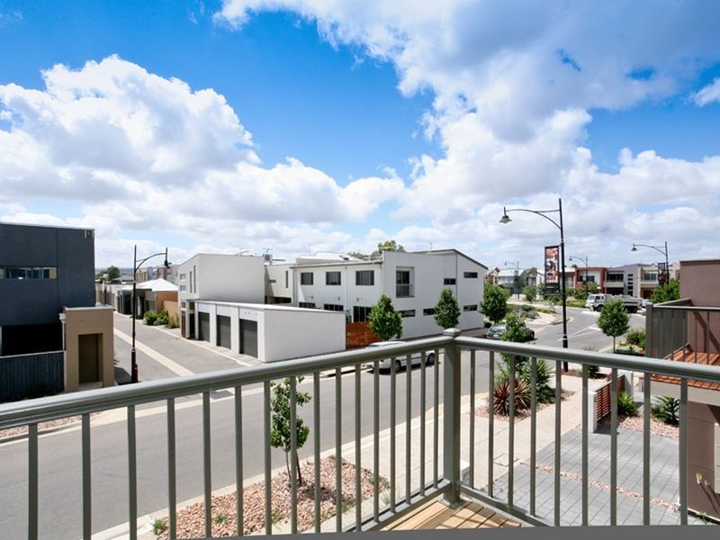 30c The Strand, Mawson Lakes SA 5095