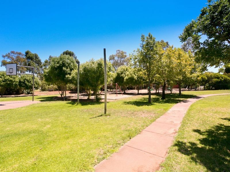 24 Sellar Court, Greenwith SA 5125