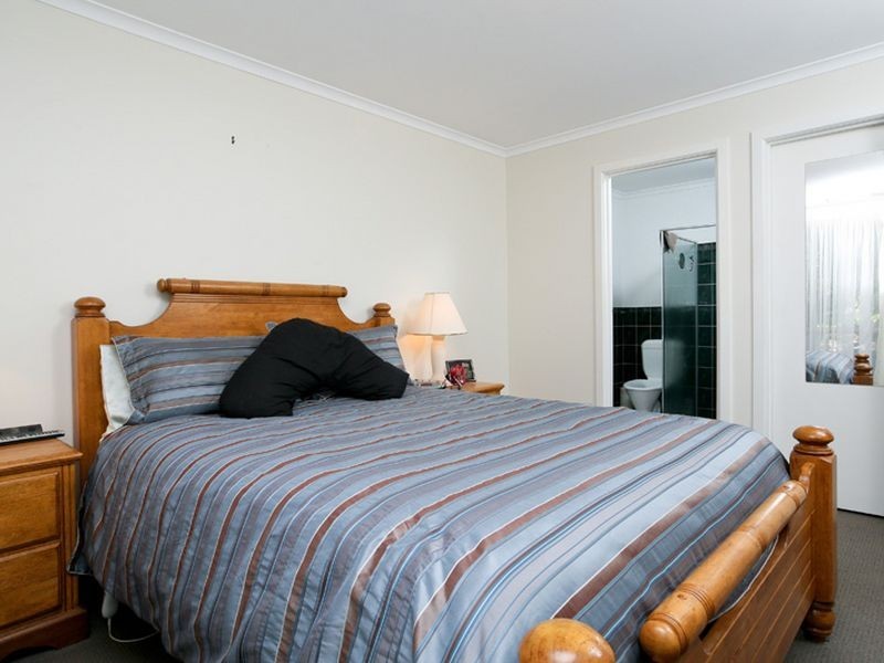 24 Sellar Court, Greenwith SA 5125