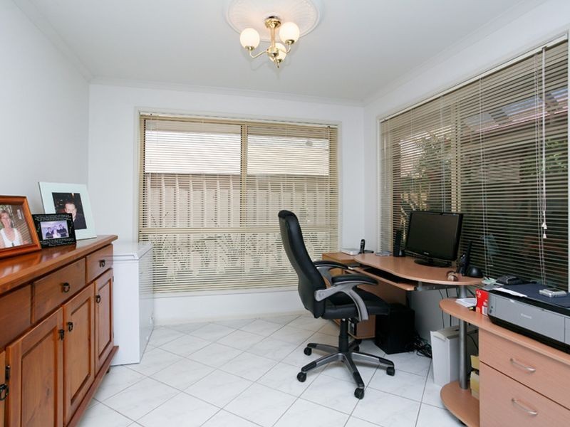 24 Sellar Court, Greenwith SA 5125