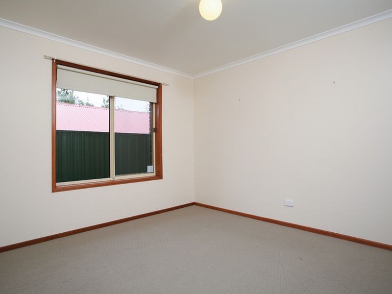 22 Lake Magenta Court, Greenwith SA 5125