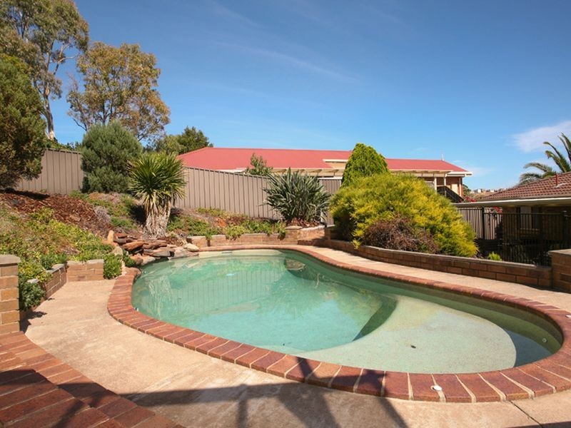 25 Borodino Court, Greenwith SA 5125