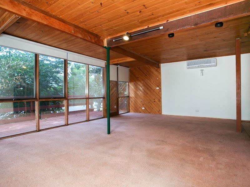 11 Bataan Road, Salisbury Heights SA 5109