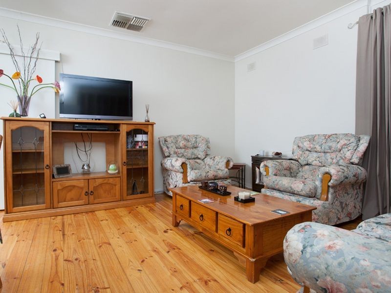 4 Briar Avenue, Salisbury East SA 5109