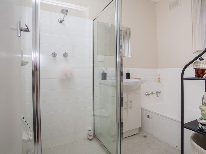 4 Briar Avenue, Salisbury East SA 5109