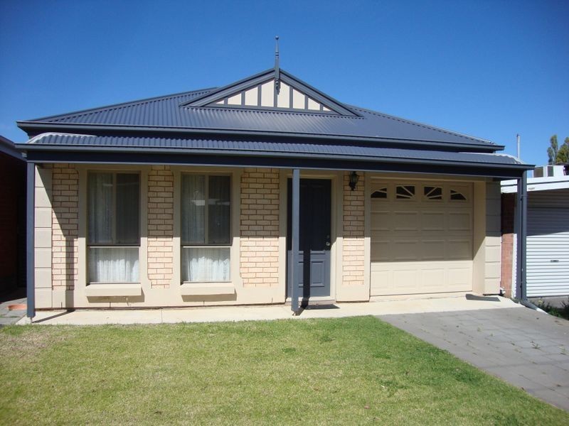 31 Dundee Avenue, Holden Hill SA 5088