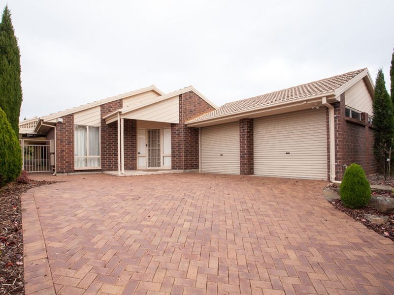 13 Lemon Crescent, Golden Grove SA 5125