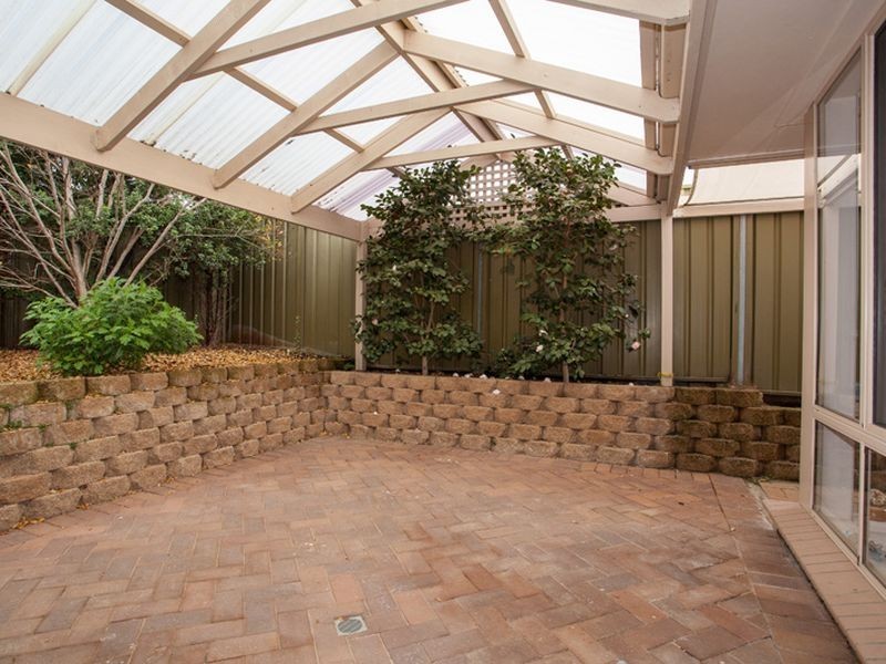 13 Lemon Crescent, Golden Grove SA 5125