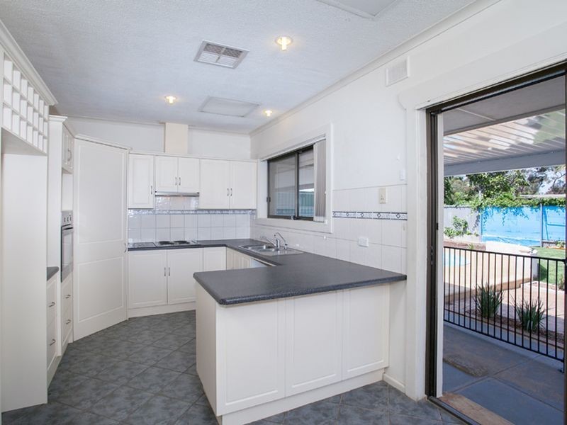 27 Piccadilly Road, Salisbury East SA 5109