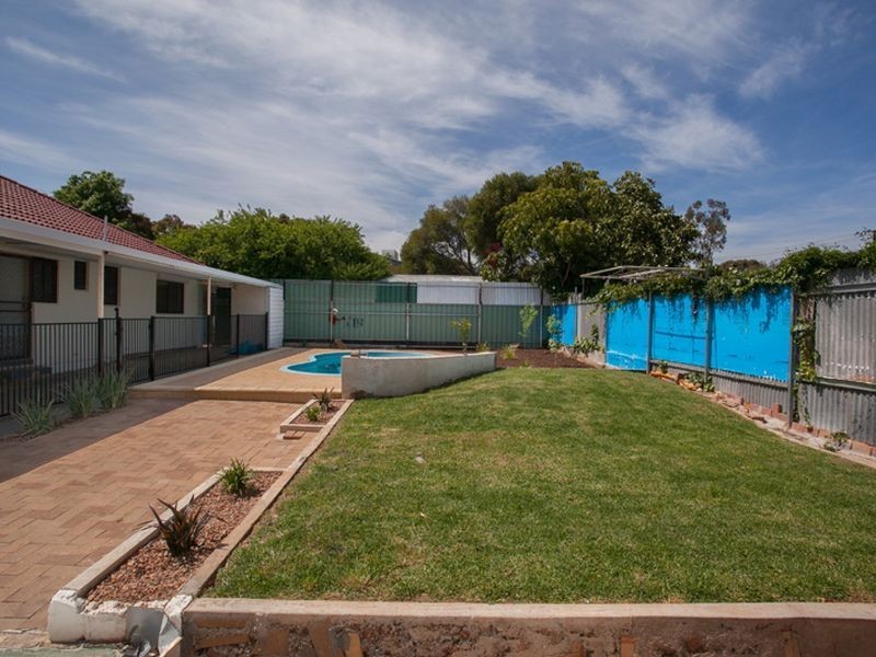 27 Piccadilly Road, Salisbury East SA 5109