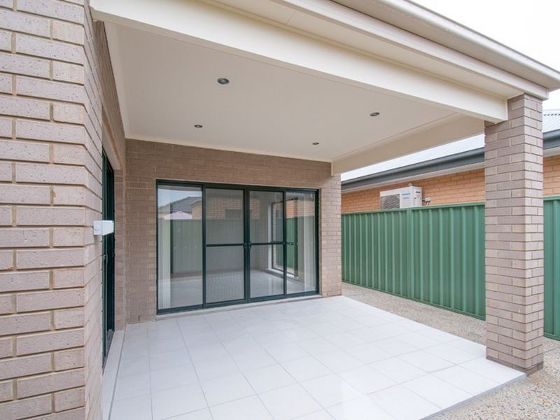 31 Mowbray Street, Mawson Lakes SA 5095