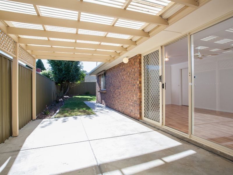 16 Candlebark Grove, Greenwith SA 5125