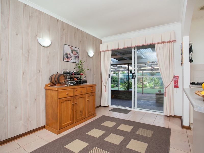 24 Grant Avenue, Salisbury Downs SA 5108