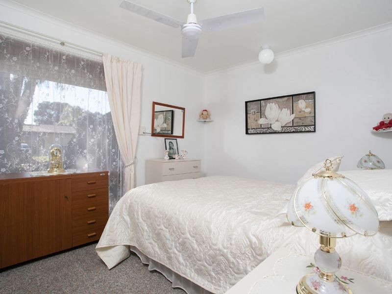 24 Grant Avenue, Salisbury Downs SA 5108