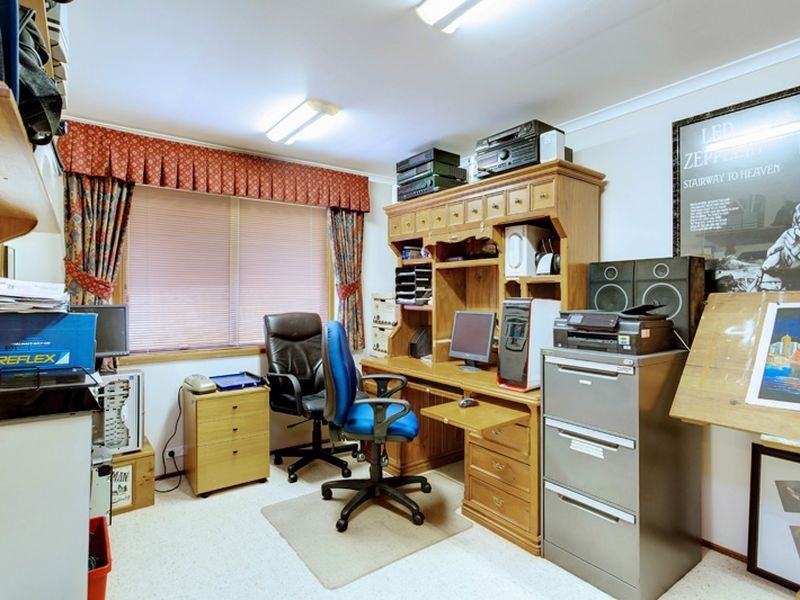 4 Marilyn Court, Salisbury Heights SA 5109
