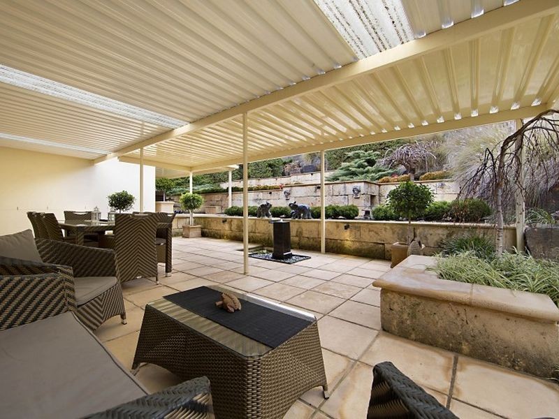 19 Hedgerow Court, Greenwith SA 5125