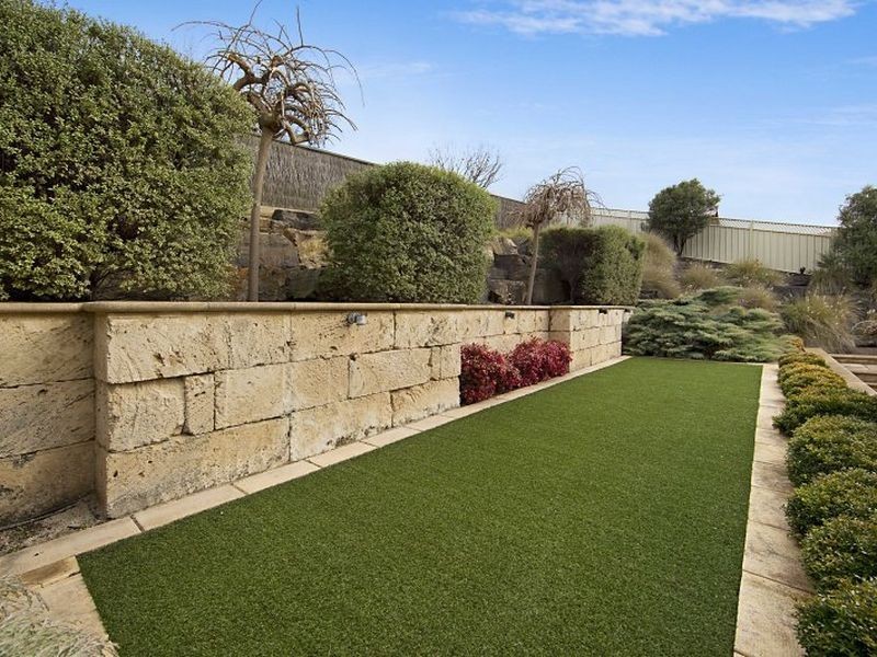 19 Hedgerow Court, Greenwith SA 5125
