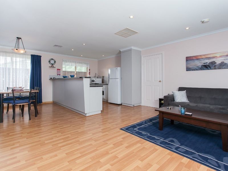 8 Fatchen Court, Greenwith SA 5125