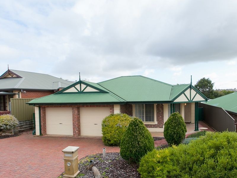 8 Fatchen Court, Greenwith SA 5125
