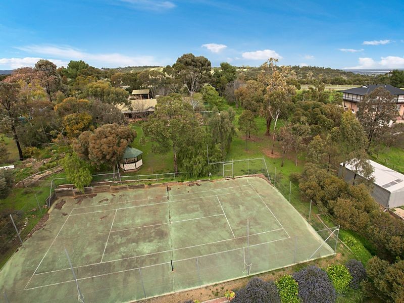 114 Green Valley Drive, Salisbury Heights SA 5109