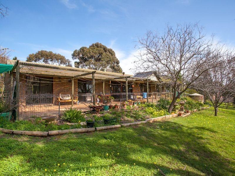 114 Green Valley Drive, Salisbury Heights SA 5109