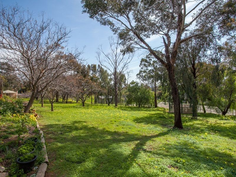 114 Green Valley Drive, Salisbury Heights SA 5109