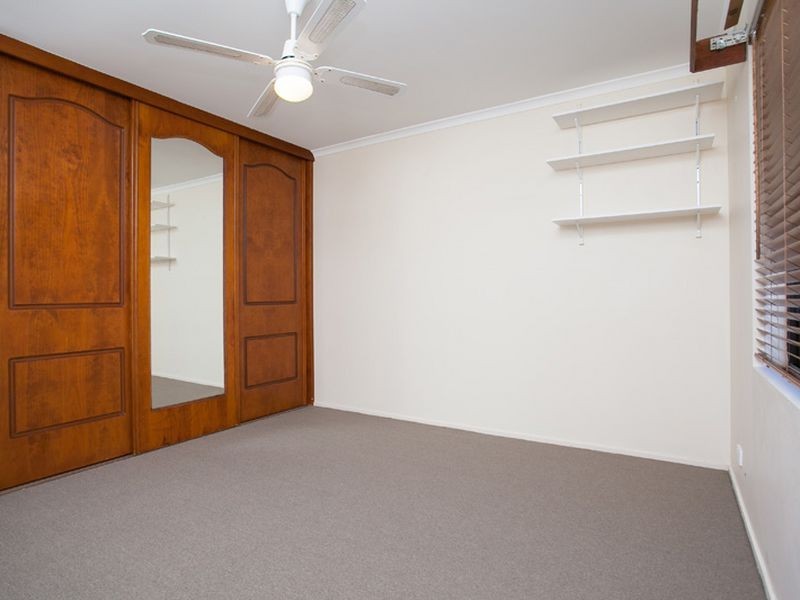 17 Gilchrist Close, Greenwith SA 5125