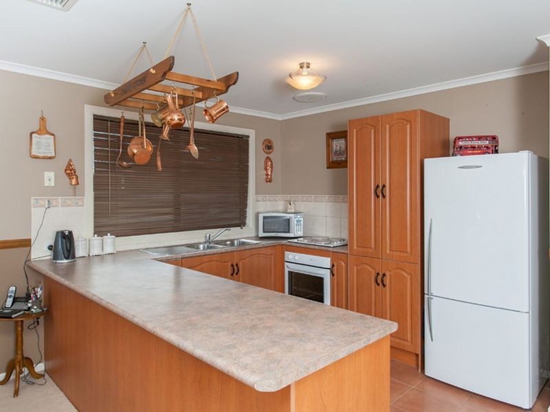 21 Lauren Drive, Paralowie SA 5108